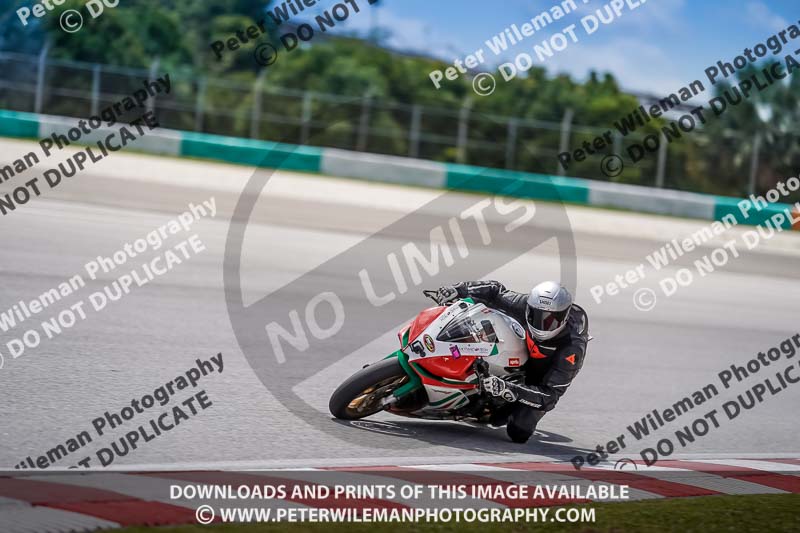 Sepang;event digital images;motorbikes;no limits;peter wileman photography;trackday;trackday digital images